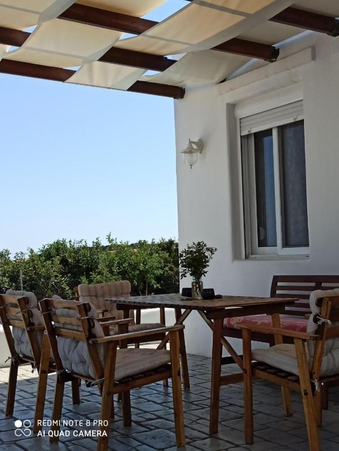 Sea Breeze Villa Лахания Екстериор снимка