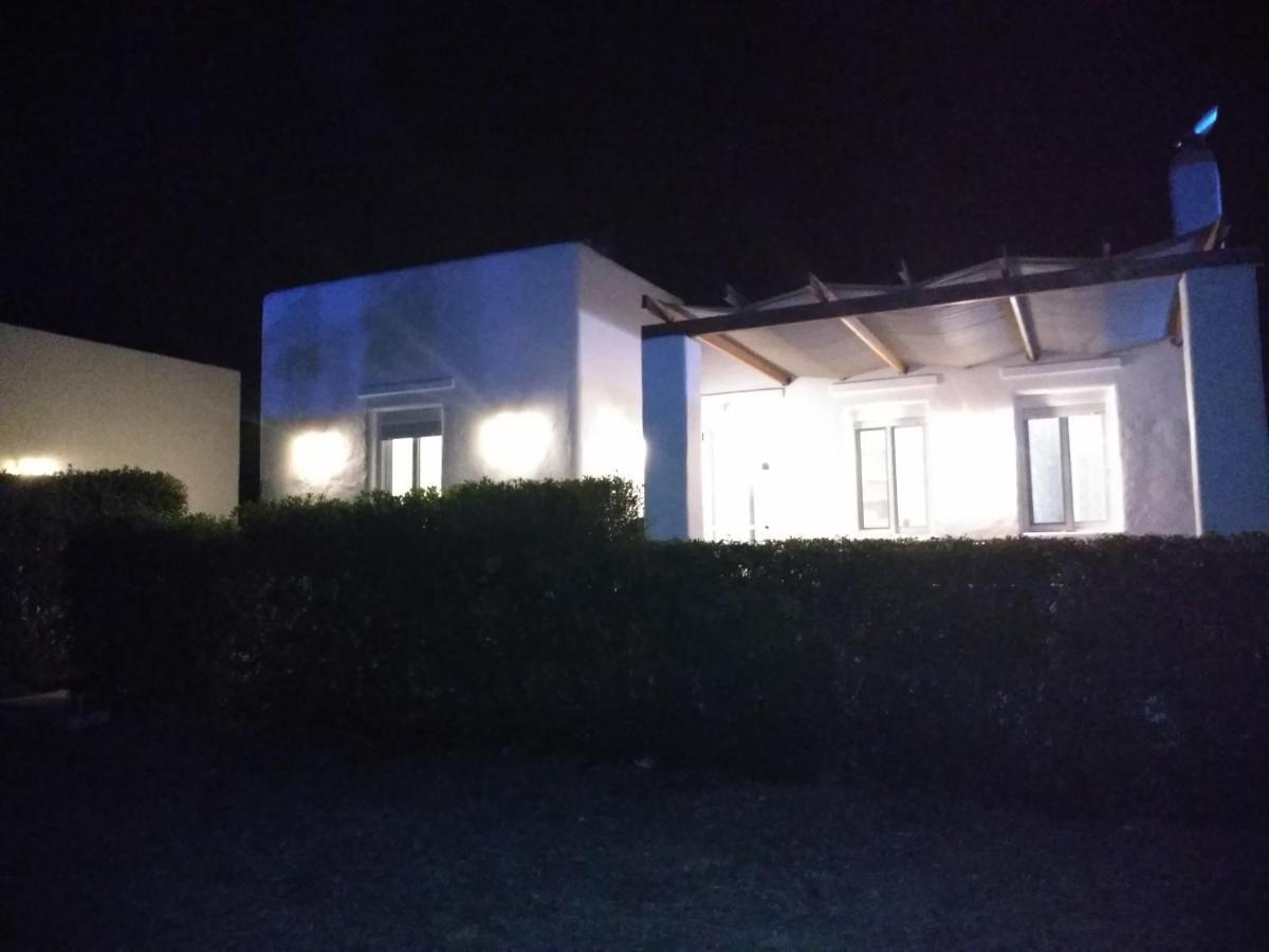 Sea Breeze Villa Лахания Екстериор снимка